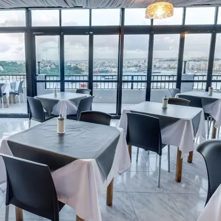 Sliema Marina Hotel Отели в г. Слима