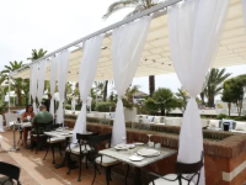 グラン ホテル グアダルピン バヌス マルベーリャのホテル