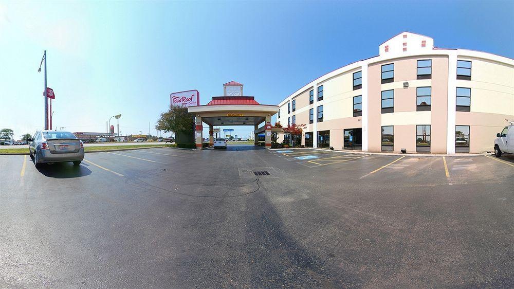 Red Roof Inn & Suites Columbus West Broad