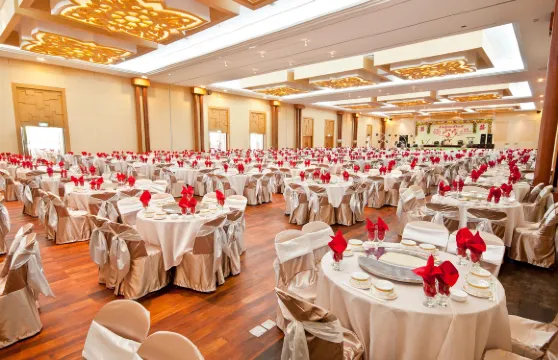 速卡海灘度假村