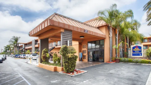 Best Western Plus Stovall's Inn