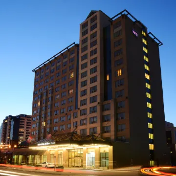 The Park Hotel London Отели рядом с достопримечательностью «Стадион «Ти-Ди Стэдиум»»