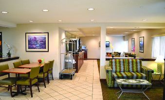 Days Inn by Wyndham Pleasant Prairie Kenosha