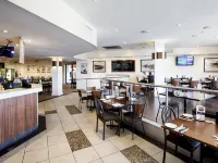 Palm Beach Hotel Hotels in Gold Coast