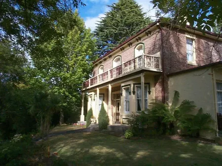 Lucinda B&B Отели рядом с достопримечательностью «Devonport Regional Gallery»