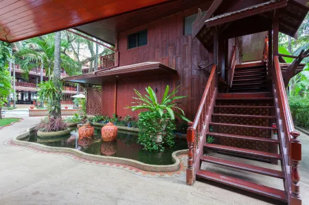 Royal Phawadee Village Patong