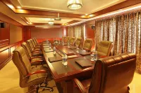 Lake Palace Trivandrum Hotels in Kadinamkulam