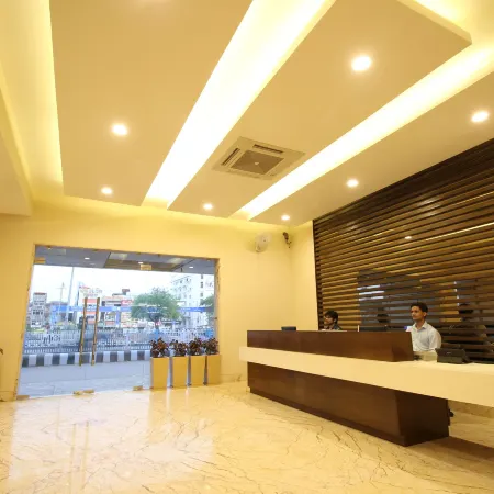 Hotel le Roi Raipur at Raipur Railway Station