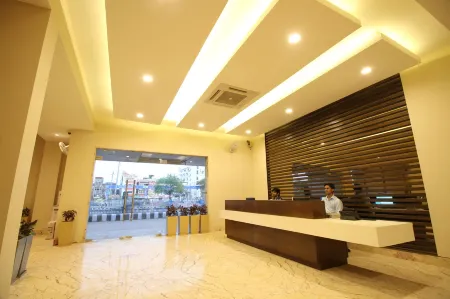 Hotel le Roi Raipur at Raipur Railway Station