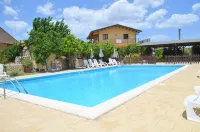 Il Giardino Del Sole Hôtels à : Agnone Bagni