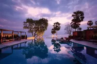 Sunshine Paradise Resort Hotels in Thap Sakae