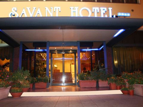 Savant Hotel