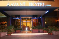 Savant Hotel Hotels near Blukids