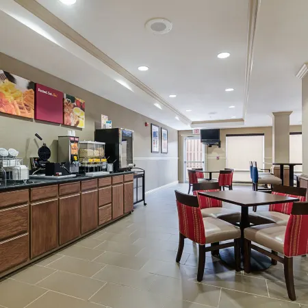Quality Suites Springdale West I-49