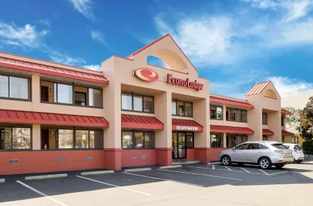 Howard Johnson by Wyndham Malden Boston Area Отели в г. Мидлсекс