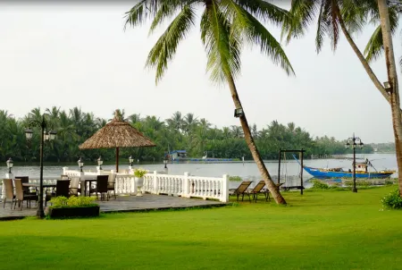River Beach Resort & Residences