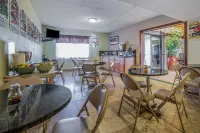 Quality Inn Stateline - breakfast