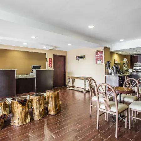 Econo Lodge