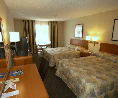 Vagabond Inn Los Angeles at USC Hotels near Shrine Auditorium