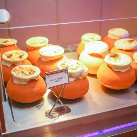 Mercure Hyderabad KCP Отели рядом с достопримечательностью «Район Химайятнагар»