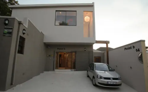 Point B Guest House -Sustainable Solar Energy - Water Park