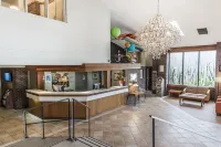 퀄리티 인 & 스위트 & 컨퍼런스 센터 - 가티노