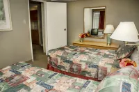 Cartier Place Suite Hotel