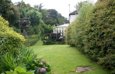 Frogwell Hotels in Strete
