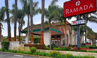 Ramada by Wyndham Costa Mesa/Newport Beach