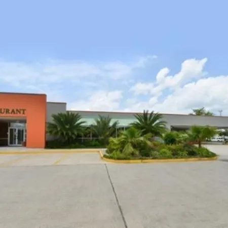 Motel 6 la Place, La