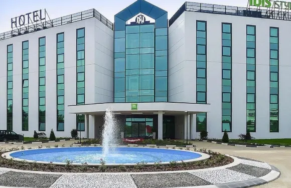 宜必思尚品米蘭東塞塔拉酒店