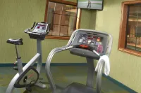 Best Western Posada Royale Hotel & Suites - Gym