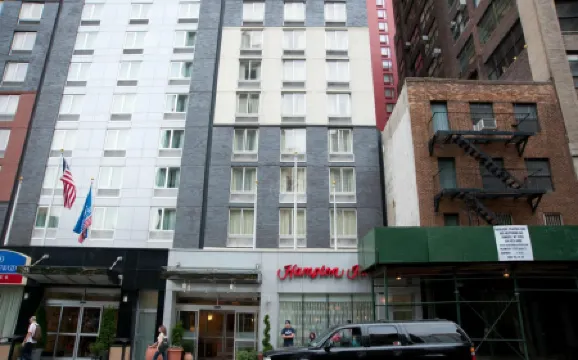 ハンプトン イン マンハッタン / タイムズ スクエア サウス