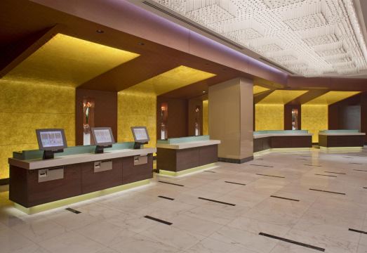 1. 그랜드 하얏트 ..