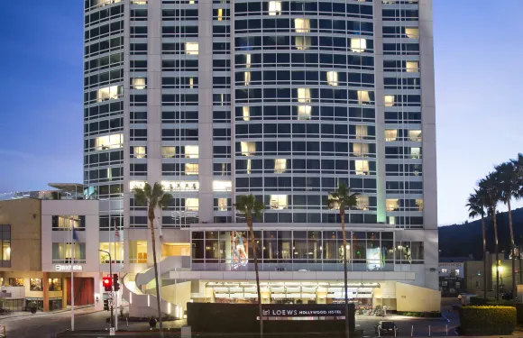 洛伊斯荷里活酒店