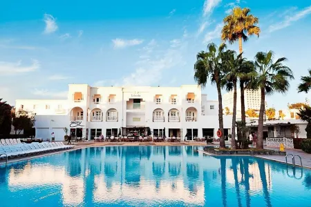 Royal Decameron Tafoukt Beach Resort & Spa - All Inclusive Отели в г. Агадир