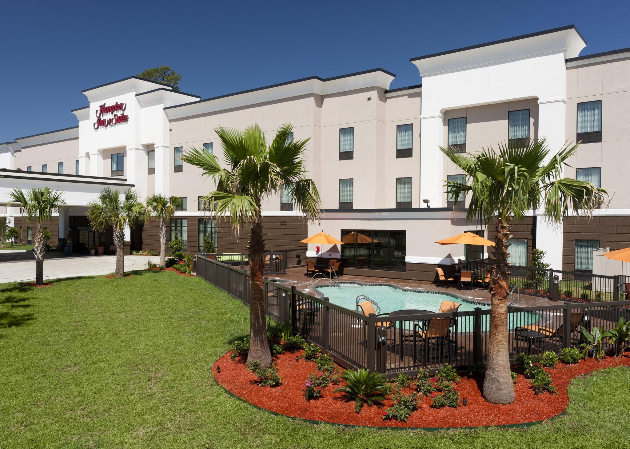 Hampton Inn and Suites Marksville