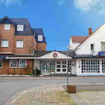 Hotel Zum Klüverbaum Hotel Exterior