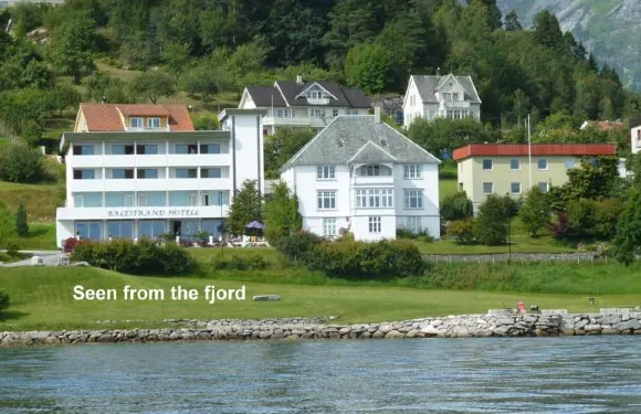 巴萊斯特蘭酒店