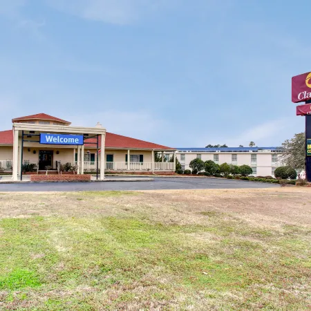 Howard Johnson by Wyndham Hattiesburg