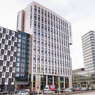 Motel One Wien-Hauptbahnhof Hotels near Wien Hbf Train Station
