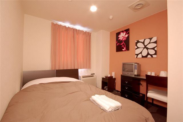 Sakura Hotel Oami - Housity