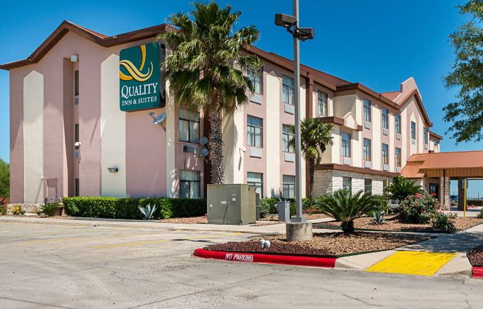 Quality Inn & Suites
