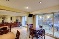 Travelodge by Wyndham Nanaimo Hotels in Nanaimo