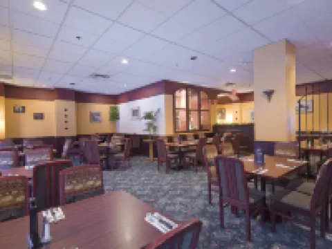 Sun Peaks Lodge Hotels in Sun Peaks