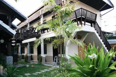 Saithong Guest House Old City