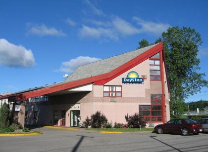 Days Inn by Wyndham Trois-Rivieres