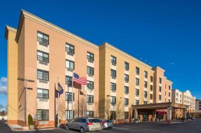 Fairfield Inn & Suites New York Staten Island Các khách sạn ở New York