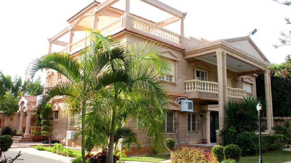 Al Fardous Luxury Vacation Home