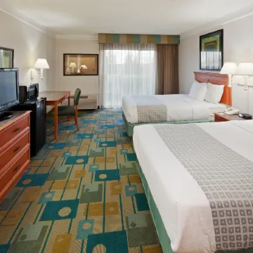 La Quinta Inn & Suites by Wyndham Redding